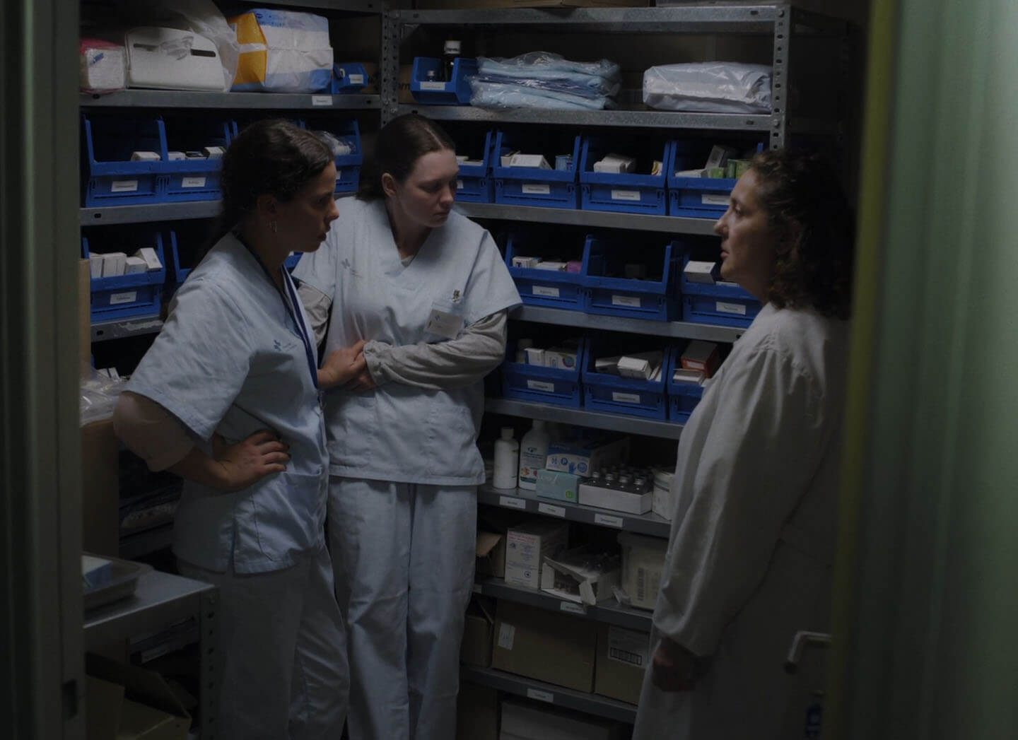 La noche dentro (The Night Inside) - Short Film Review - Indie Shorts Mag